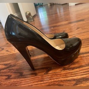 Prada Milano Black Patent Leather Pumps, heel 5inches; platform, 1 inch size 38